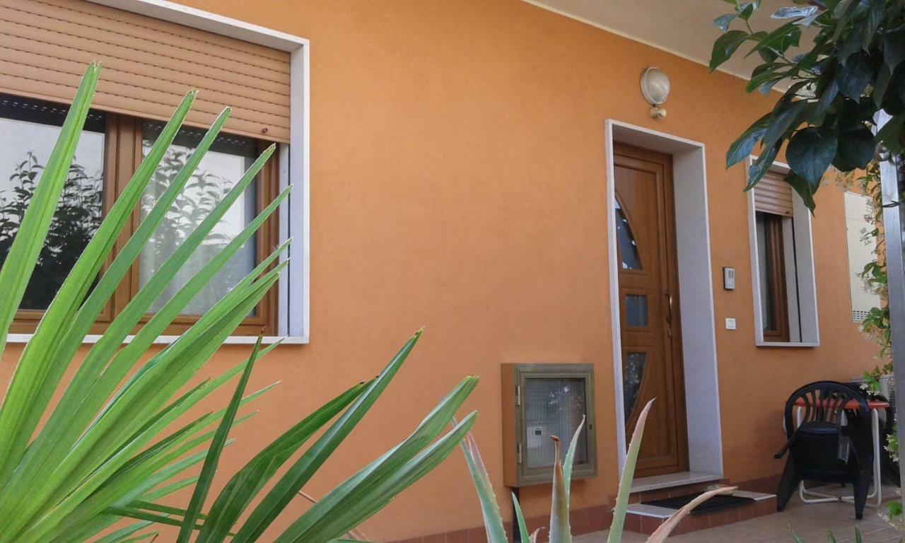 Come A Casa - Near Venezia Оріаго-Ді-Міра Екстер'єр фото